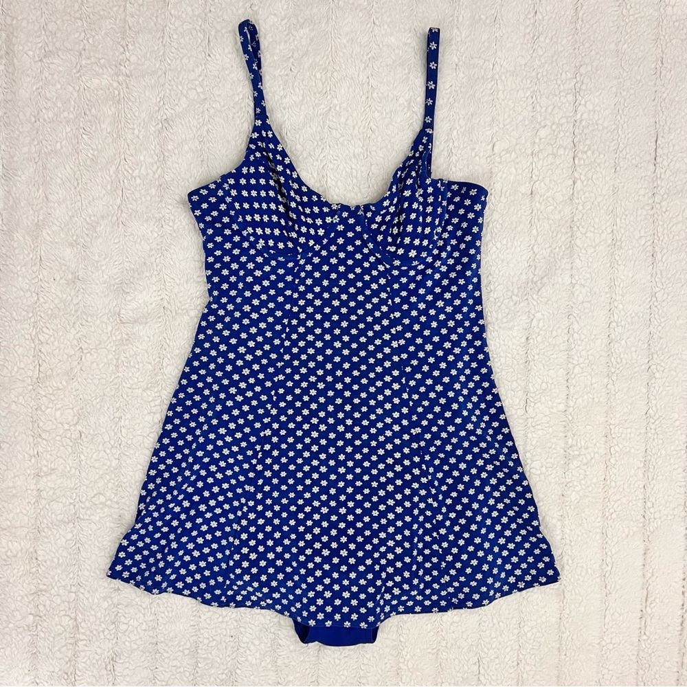 Vintage 80s/90s floral bathing suit 💙